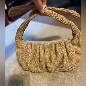 NWT Pretty Little Thing Nude Straw Knot Grab Bag